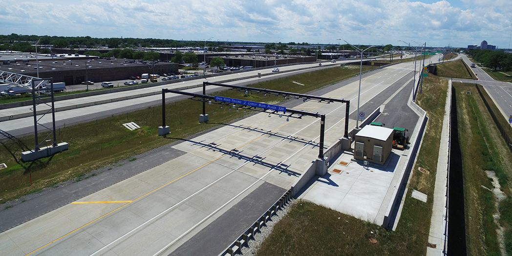 Illinois Tollway Construction Management: Lively Blvd Plaza