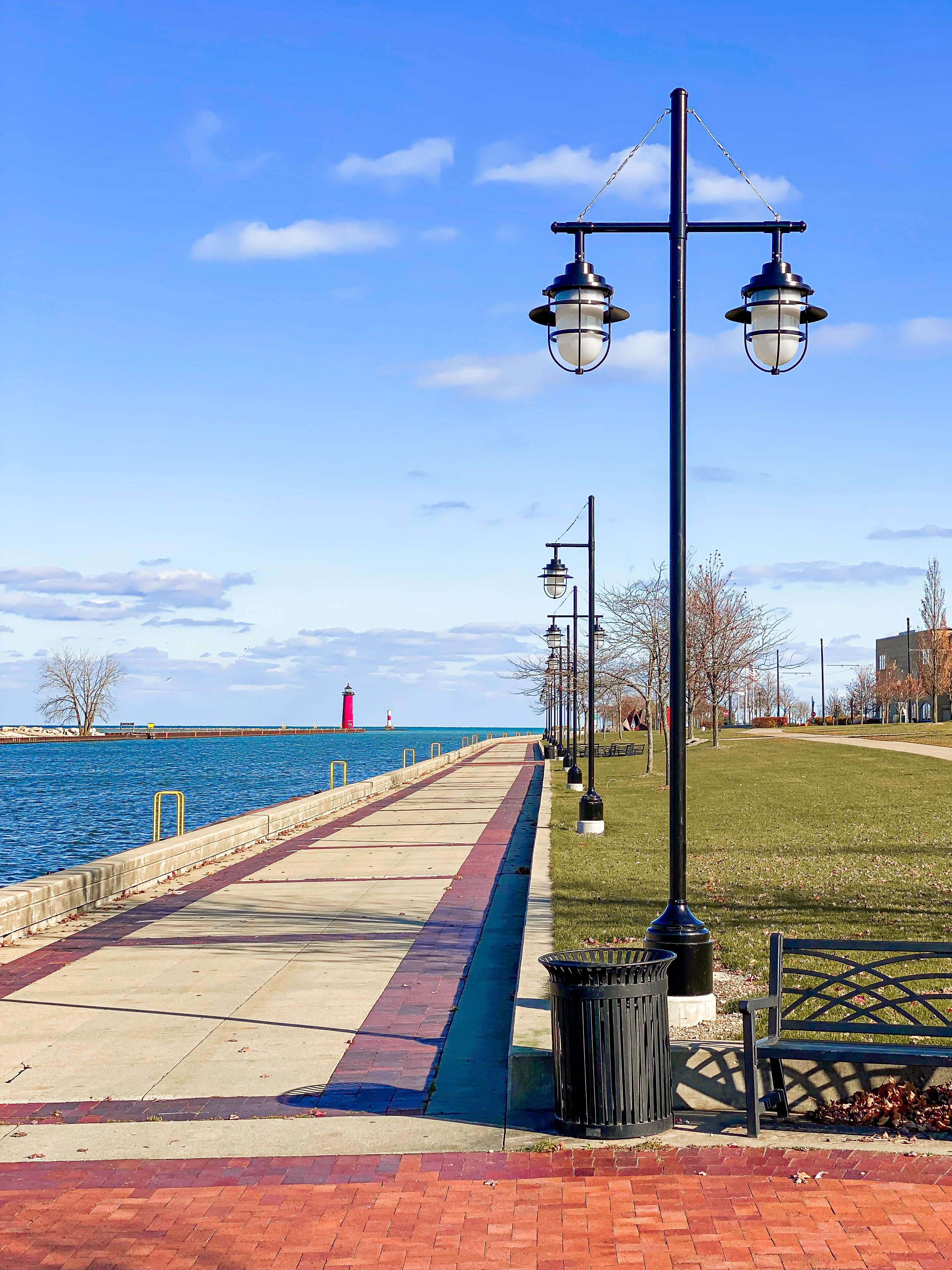 New Kenosha lakefront lighting during the day