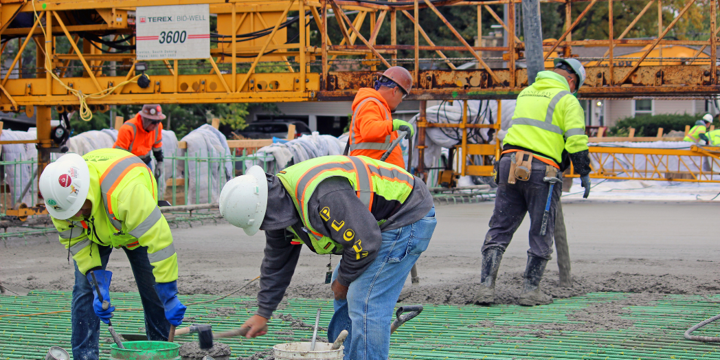 Wheeler Avenue Bridge deck pour