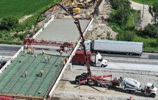 Bridge deck pour
