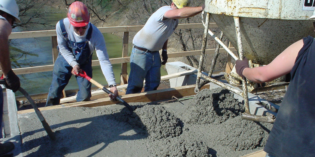 Spring Street over Silver Creek deck pour
